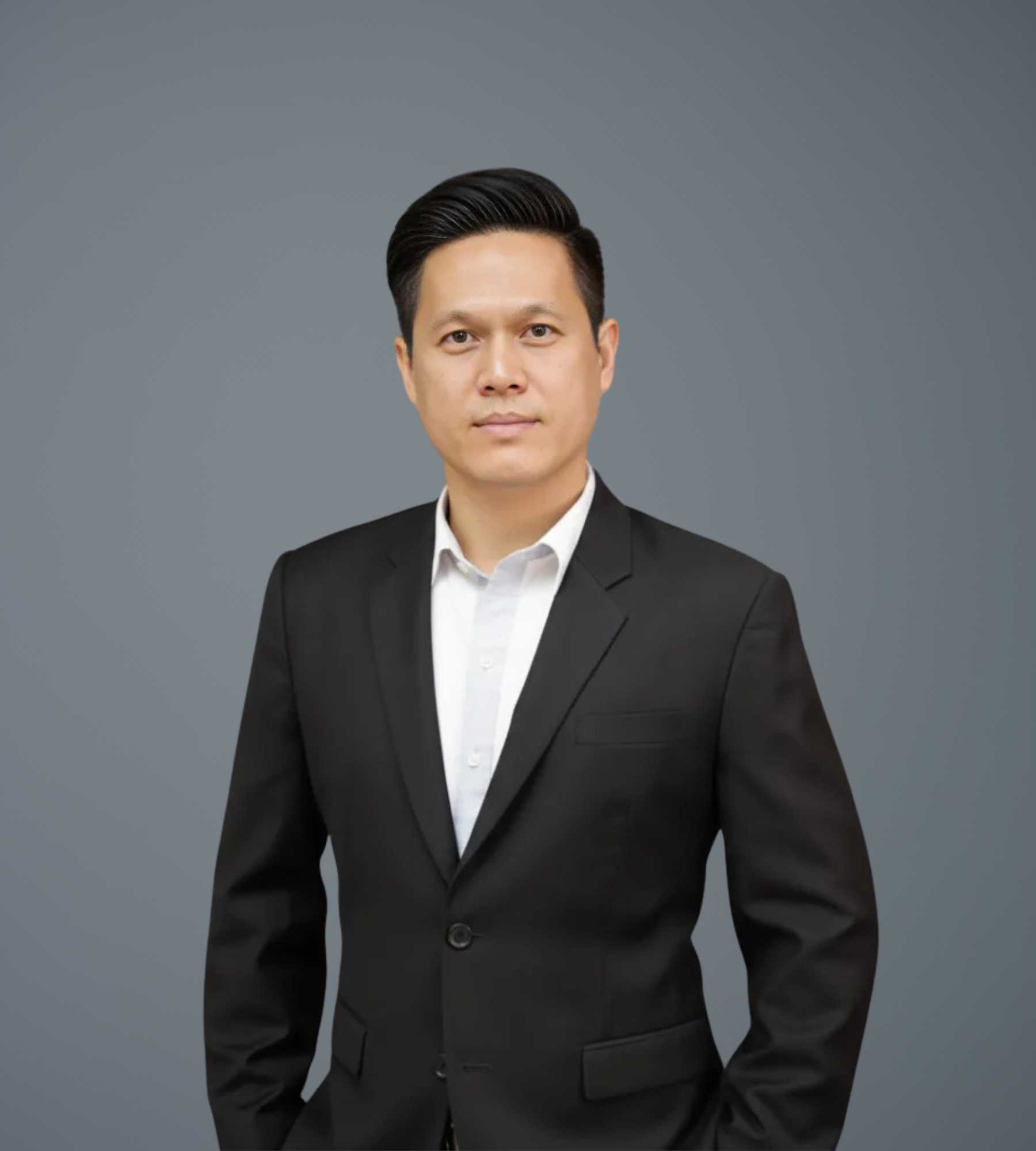 นายพิเชษฐ์ จิตตพงศ์